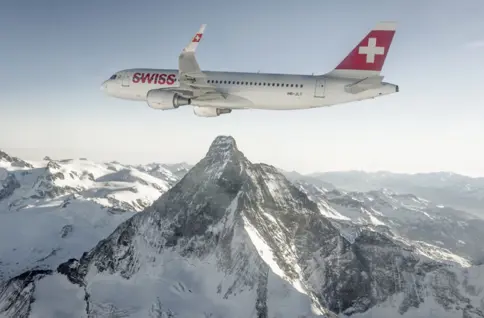 Transport Graubuenden Swiss Winter Flugzeug